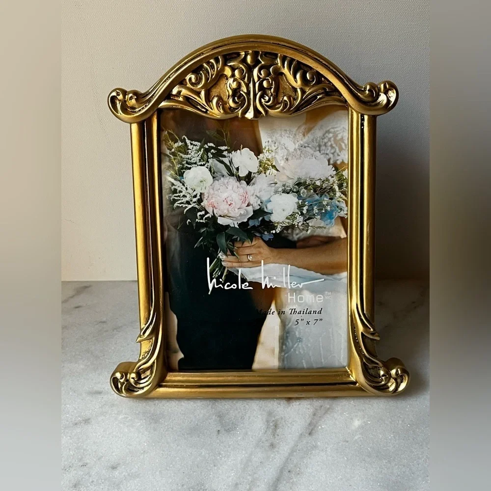 Nicole Miller Elegant Gold ornate Picture Frame for 5x7” photo